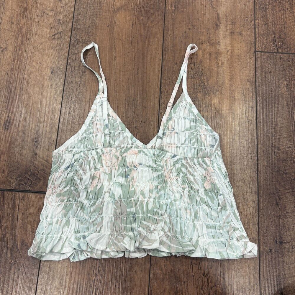 NWT Ocean Drive Women's M Floral Smocked Crop Cami Top Pastel Y2K Fairy Boho - Picture 4 of 8